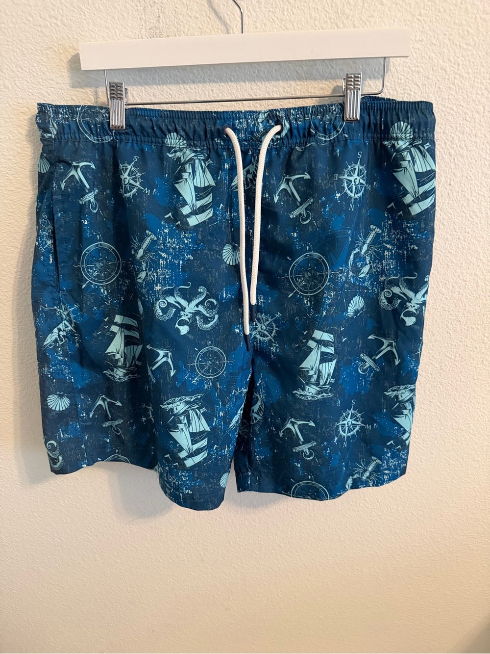 Men's Nautical-Print Board Shorts in Dark Blue